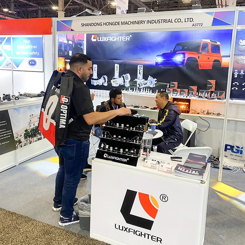 آٹوموٹیو آفٹر مارکیٹ پروڈکٹس ایکسپو میں LUXFIGHTER LED ہیڈلائٹس